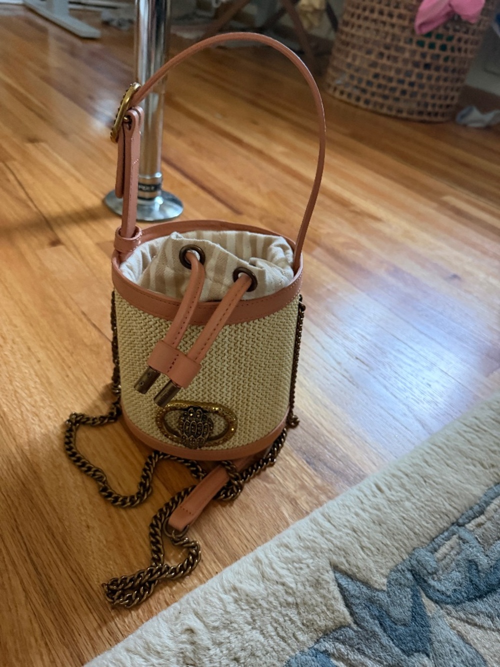 Kurt Geiger London small Chelsea round bucket bag